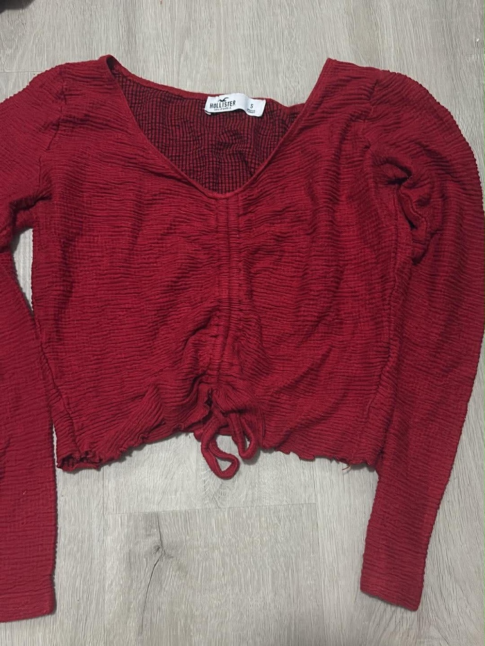 Hollister Burgundy Ruched V-Neck Long Sleeve Crop Top